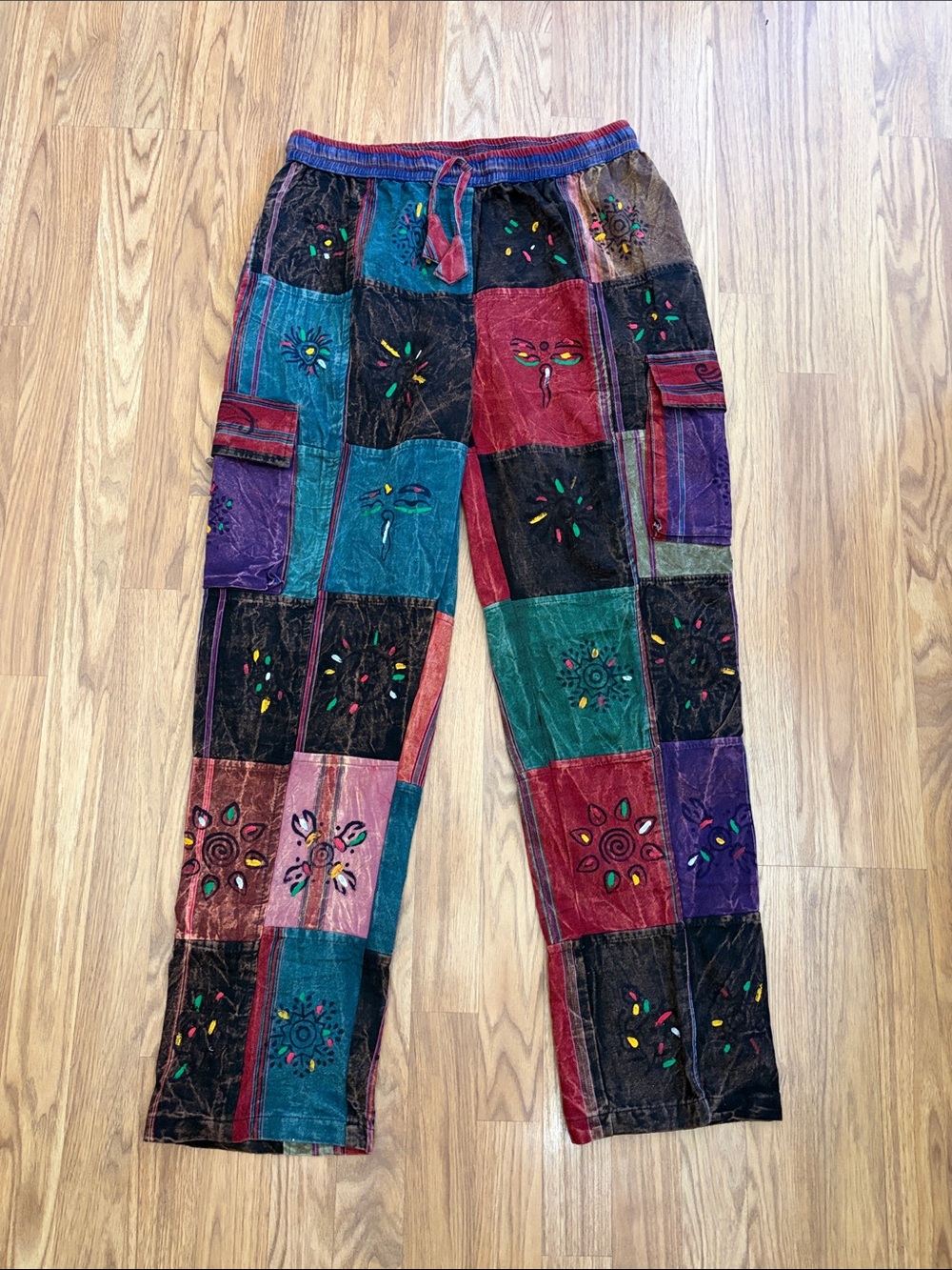Patchwork Embroidered Cargo Pants - Multicolor